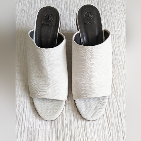 COCLICO Size 40 Sandals - Picture 3 of 9